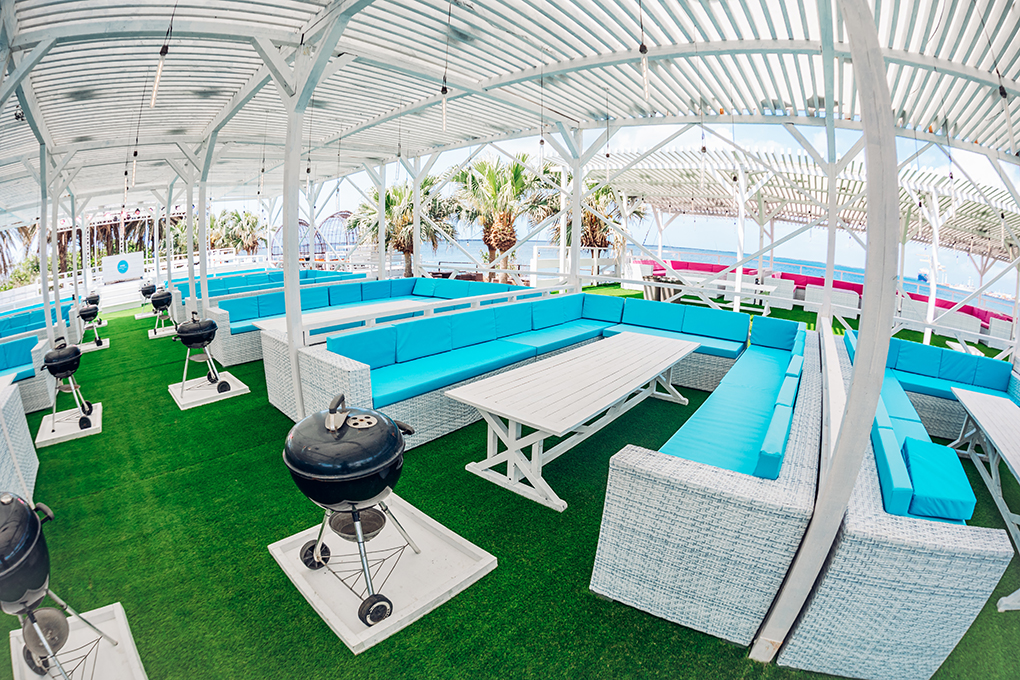 OASIS AREA オアシスエリア0|沖縄 那覇 手ぶらバーベキューならコージービーチクラブ cozy beach club